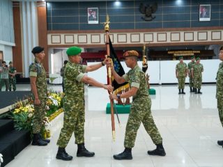 Sertijab Danyonarmed 16/TK, Pangdam XII/Tpr: Pemimpin Hebat Harus Mencintai dan Dicintai Anak Buah
