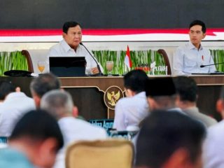 Dua Tahun Kabinet Merah Putih, Presiden Prabowo Tegaskan Capaian Strategis: Kita Berada di Jalur yang Benar